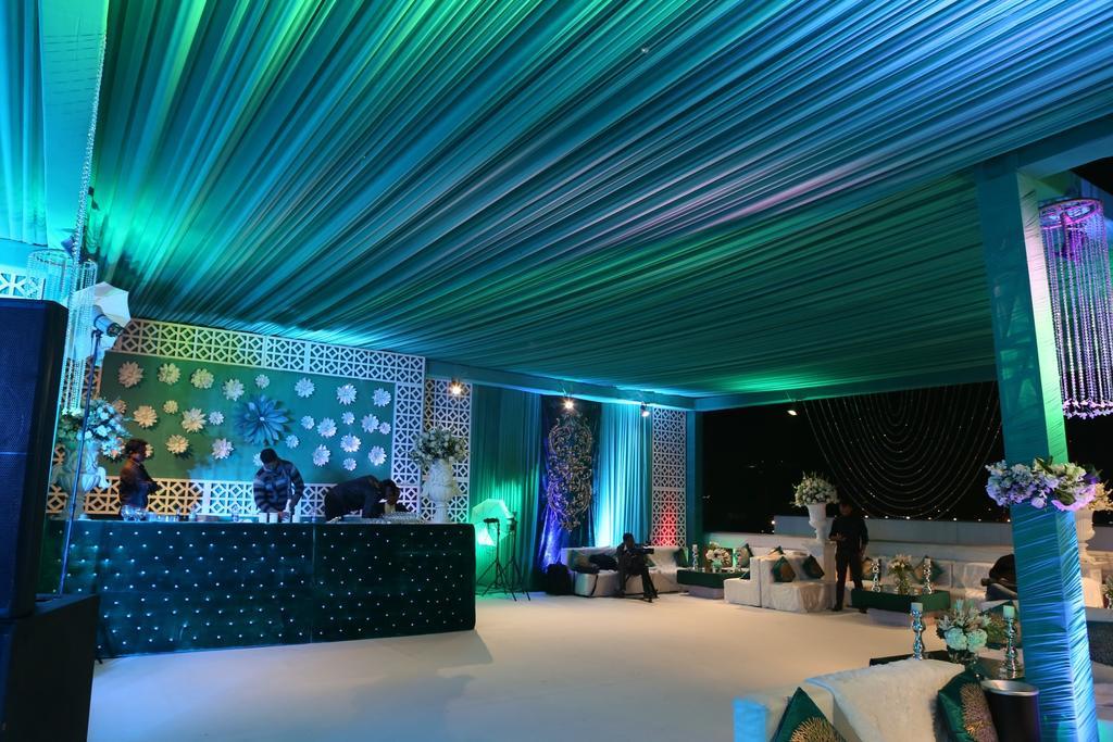 The Pllazio Hotel Gurgaon Exterior photo