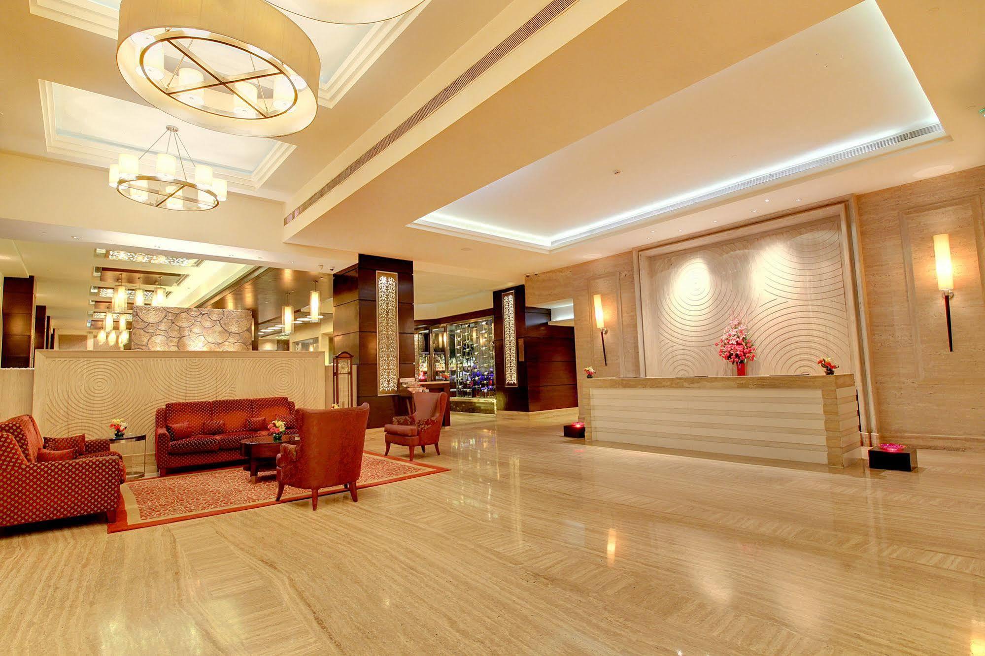 The Pllazio Hotel Gurgaon Exterior photo