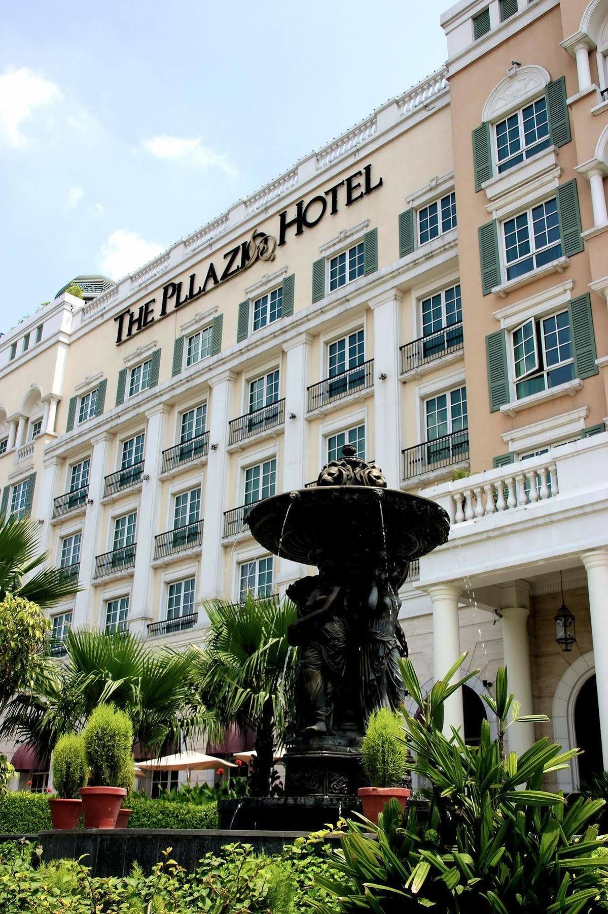 The Pllazio Hotel Gurgaon Exterior photo