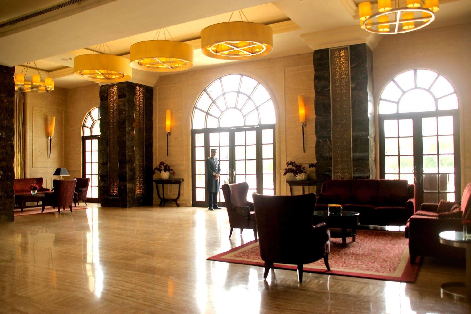 The Pllazio Hotel Gurgaon Exterior photo
